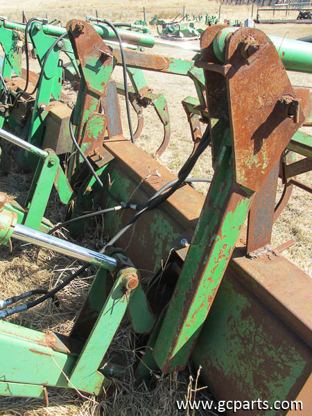 740 LOADER 7FT W/GRAPPLE